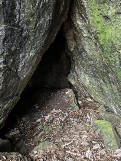 Nobunaga’s Hiding Rock